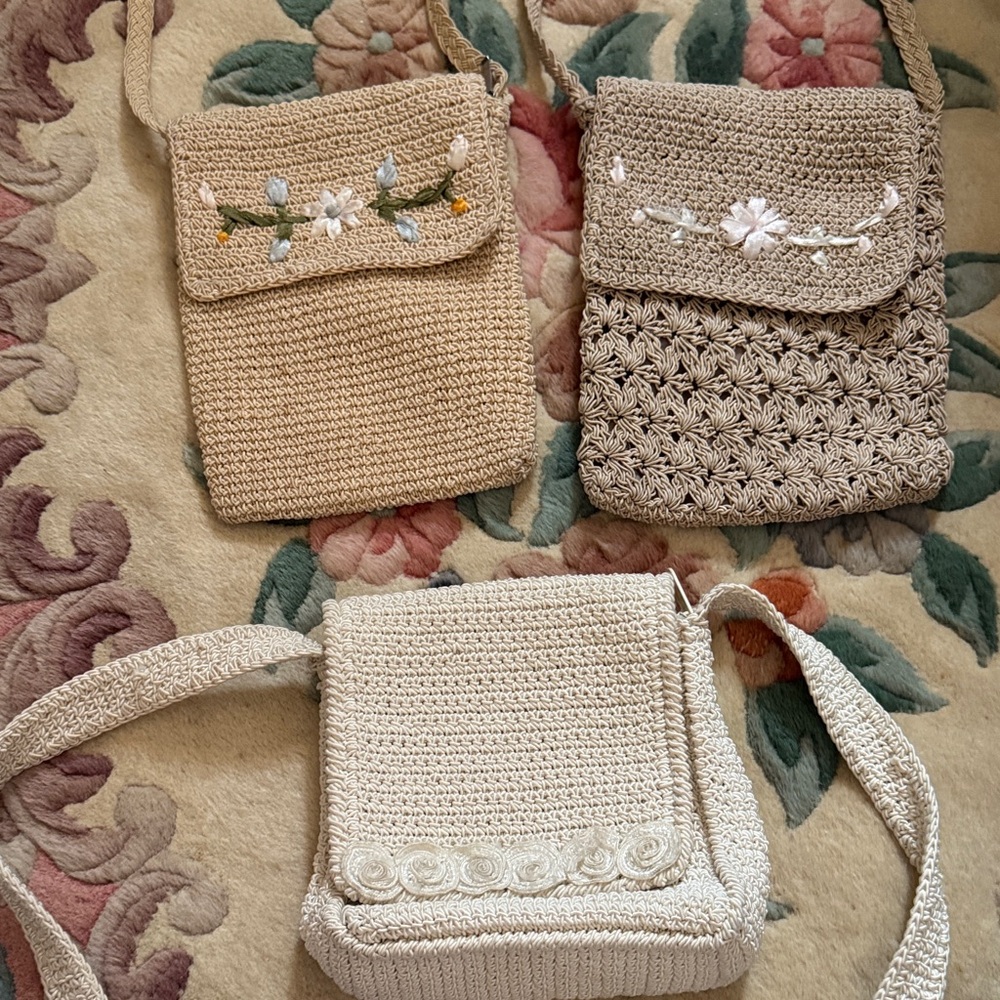 Handcrafted Cream Crochet Crossbody Bag - Neutral